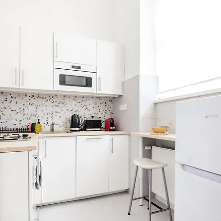 Apartament Serene And Spacious In The Centre