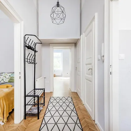 Apartament Serene And Spacious In The Centre Budapesta