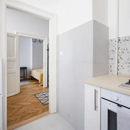 Apartament Serene And Spacious In The Centre *